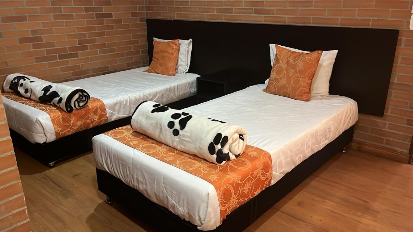 Hotel Bogota Astral Экстерьер фото